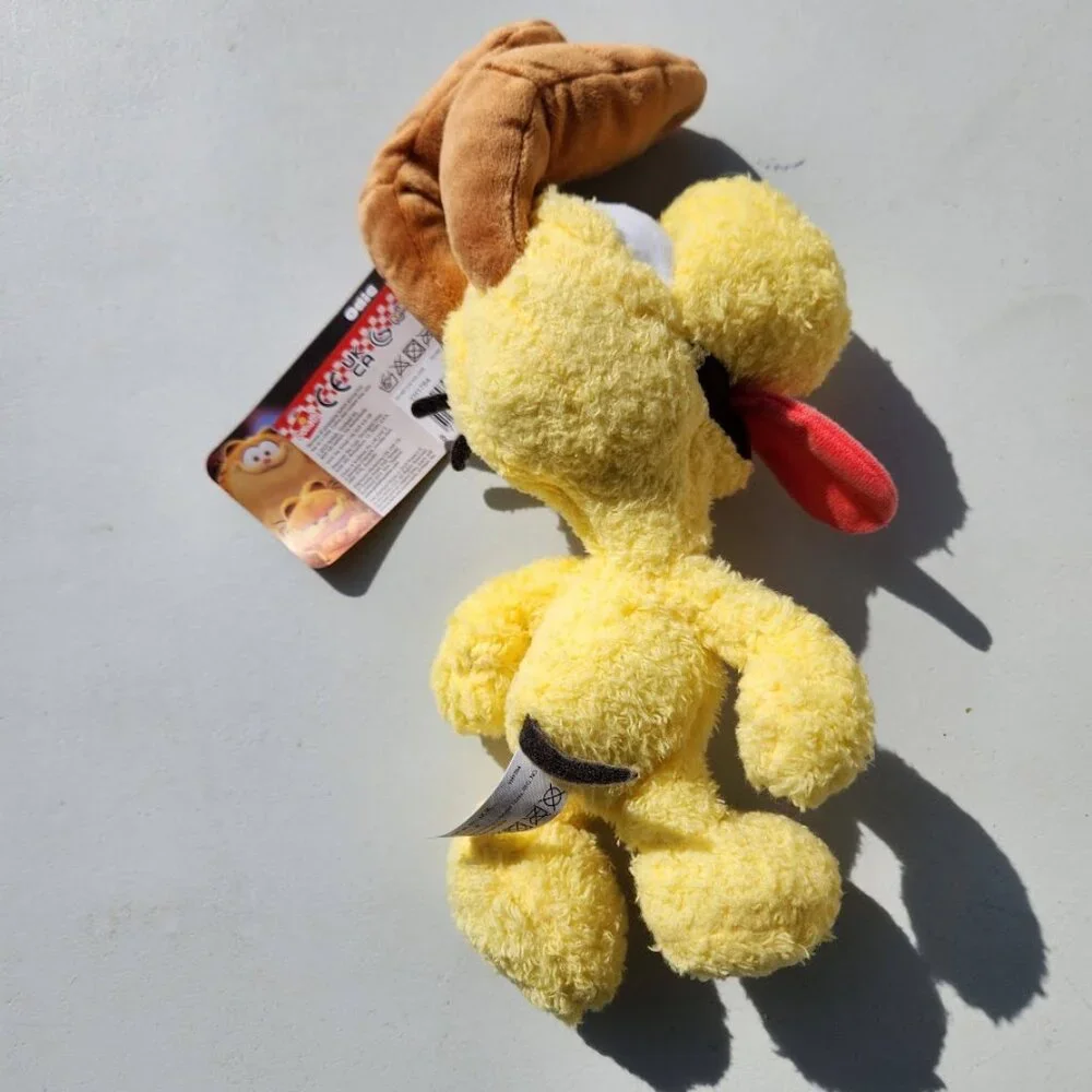 NEW Odie 8
